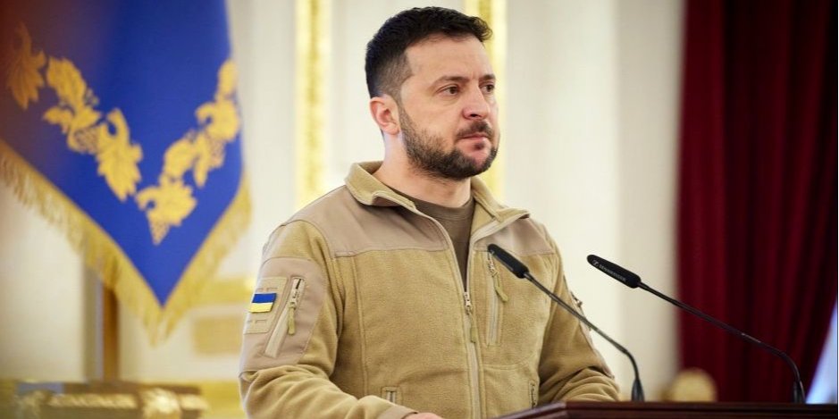 Volodymyr Zelenskyy explained that the Azov Regiment is not a volunteer (formation), but part of the National Guard (Photo: Office of the President of Ukraine)