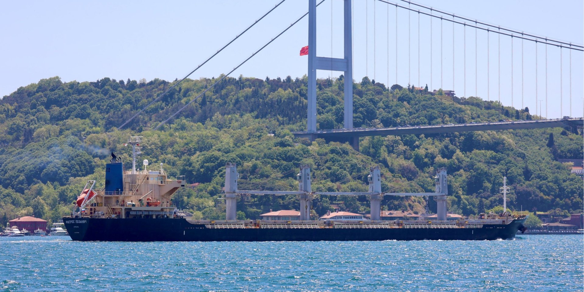 Sailor Pozinich, on which Russia could carry stolen Ukrainian grain, in the Bosphorus on May 22, 2022 (Photo: REUTERS/Yoruk Isik)