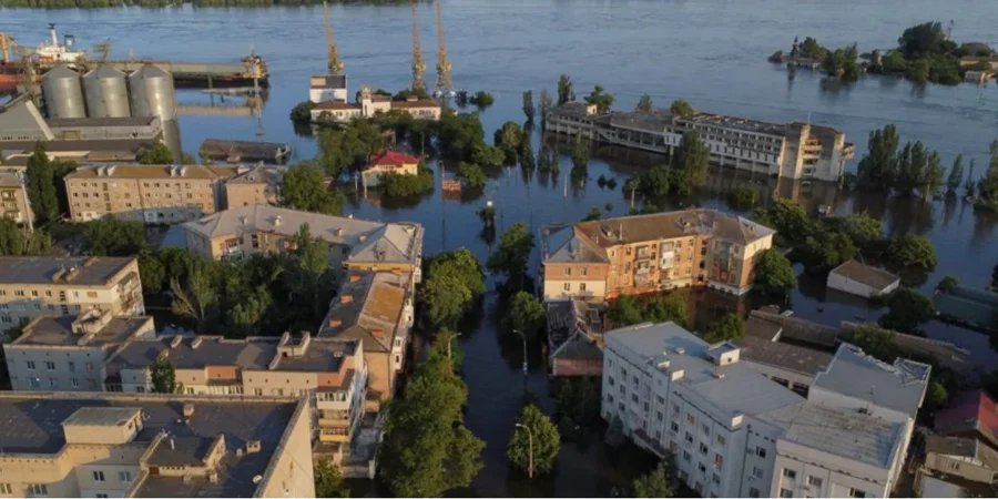 Kherson after the Russians blew up the Kakhovskaya HPP, June 9, 2023 (Photo: REUTERS/Ян Доброносов)