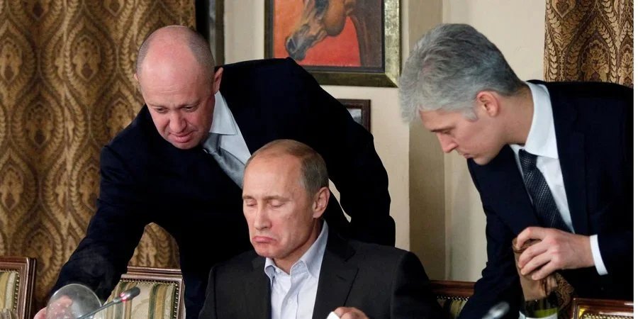 Yevgeny Prigozhin, Vladimir Putin and Dmytry Peskov (Photo: REUTERS/Misha Japaridze/Pool/File Photo/File Photo)