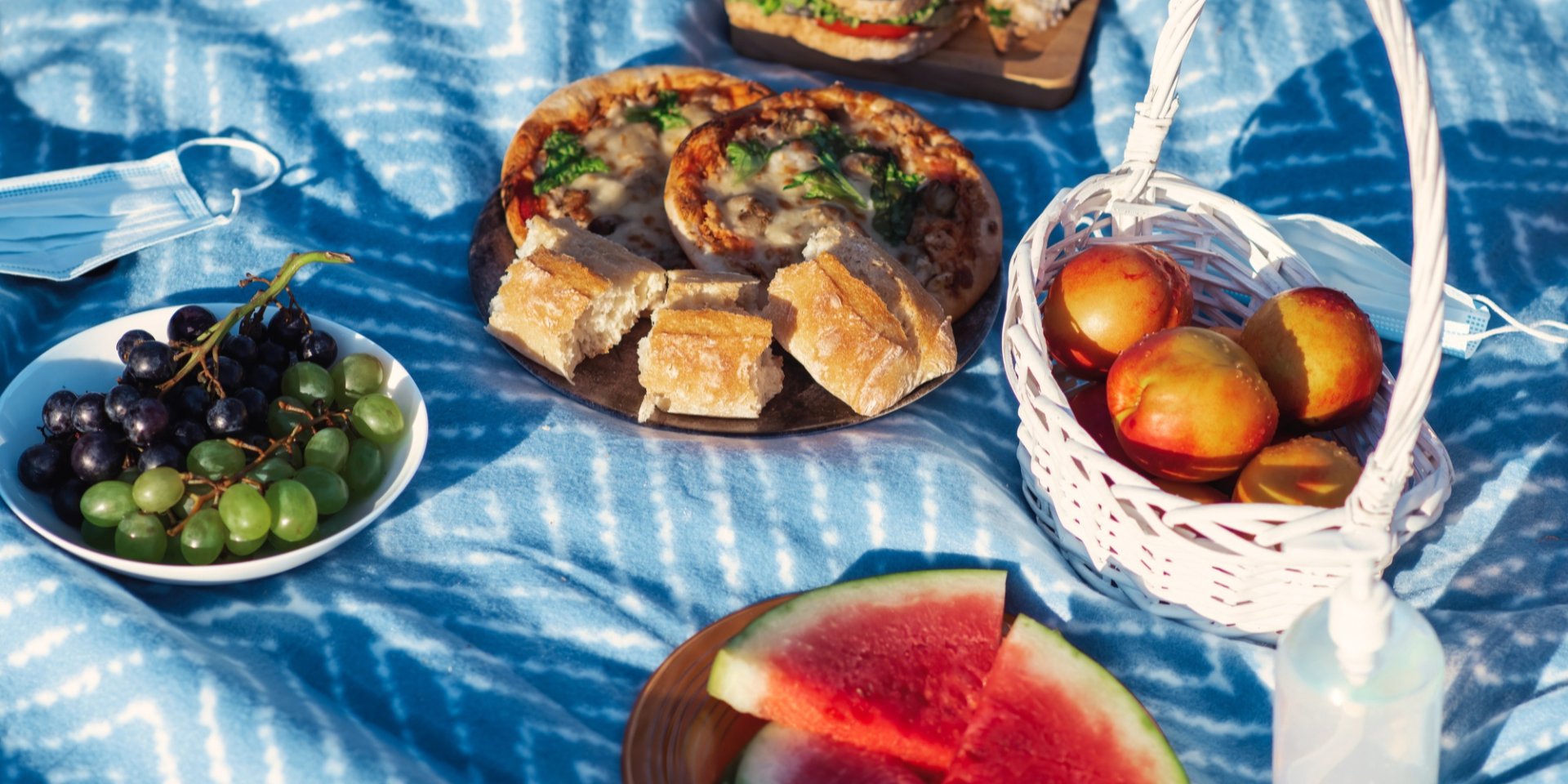 Літні продукти на&nbsp;липень (Фото: frimufilms Freepik)