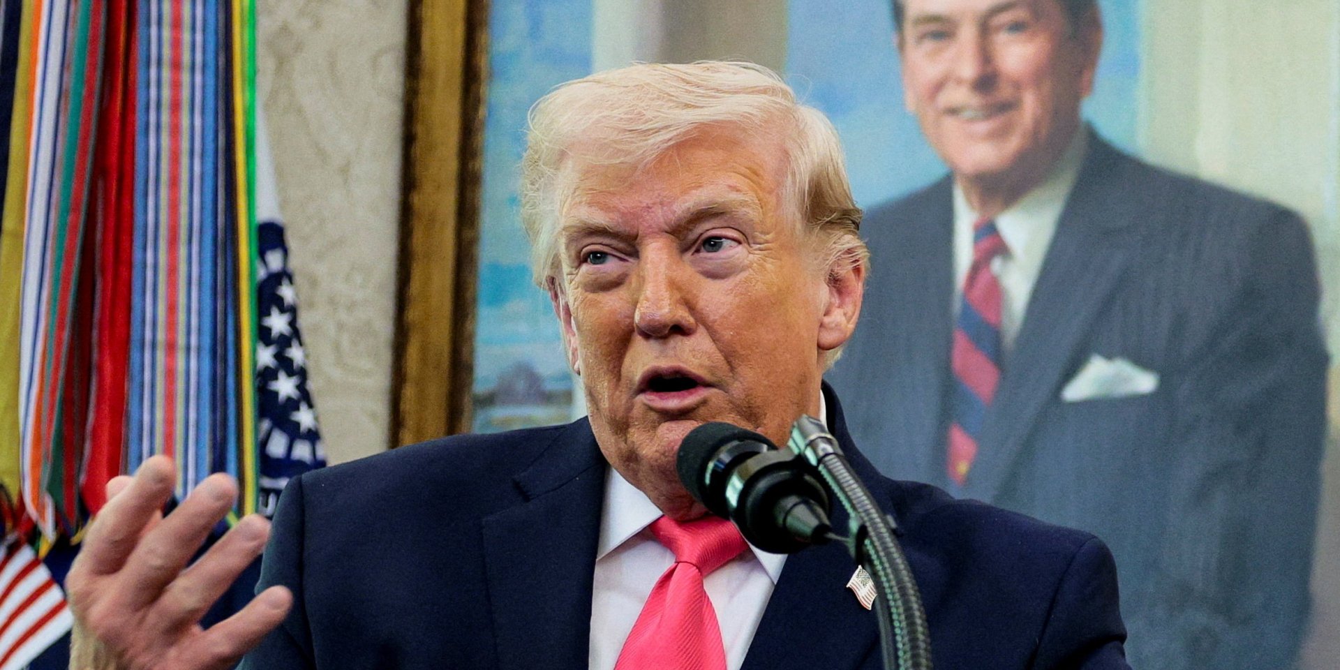 Підтримка Дональда Трампа серед американців падає (Фото: REUTERS/Evan Vucci)