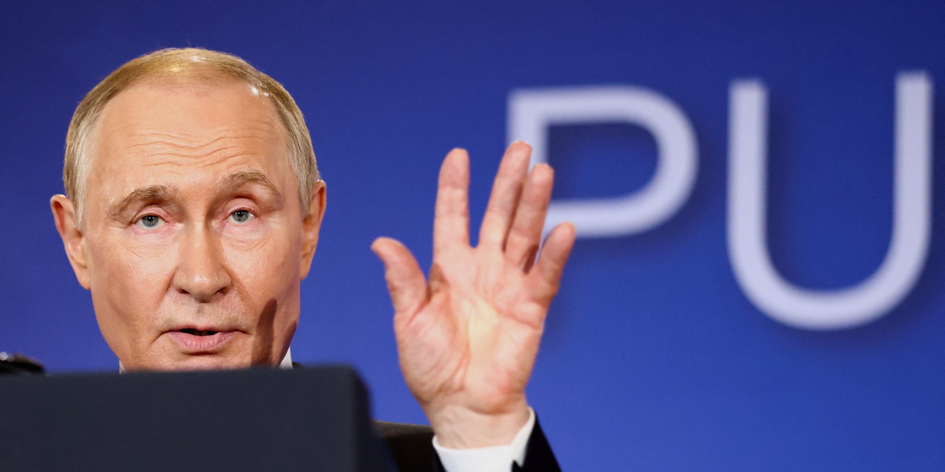 Російський диктатор Володимир Путін перестав їздити не&nbsp;лише за&nbsp;кордон, а&nbsp;й&nbsp;регіонами самої РФ (Фото: REUTERS/Kevin Lamarque)
