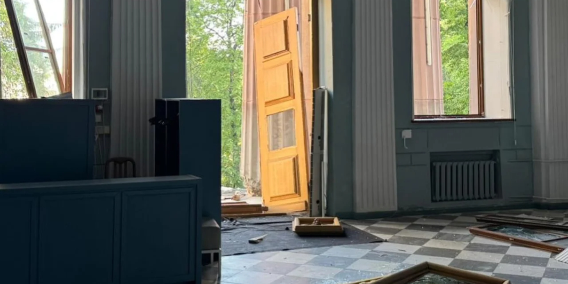 Національний художній музей пошкоджено внаслідок російського обстрілу Києва (Фото: facebook.com/MCSCUkraine)