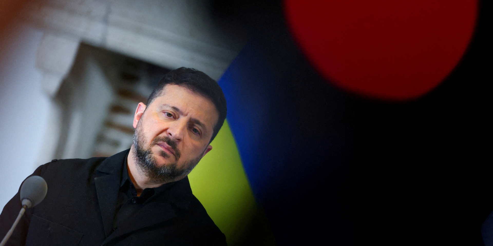 Політолог вважає, що рішення президента провести зустрічі з&nbsp;опозицією пов’язано з&nbsp;кризовими тенденціями у&nbsp;парламенті (Фото: REUTERS/Piroschka van de&nbsp;Wouw/File Photo)
