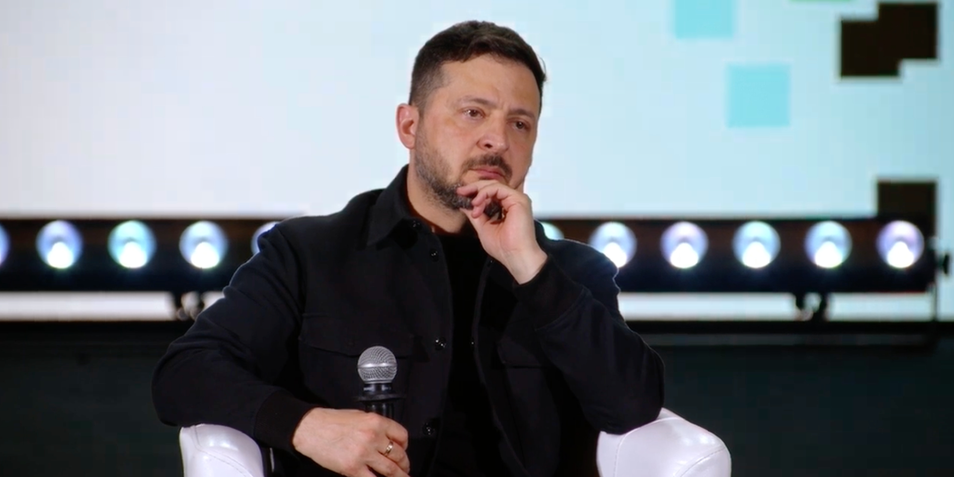 Зеленський ввів у дію санкції проти суддів, які переслідували українських журналістів (Фото: Скріншот відео YouTube Презентація перших результатів Тисячовесни)
