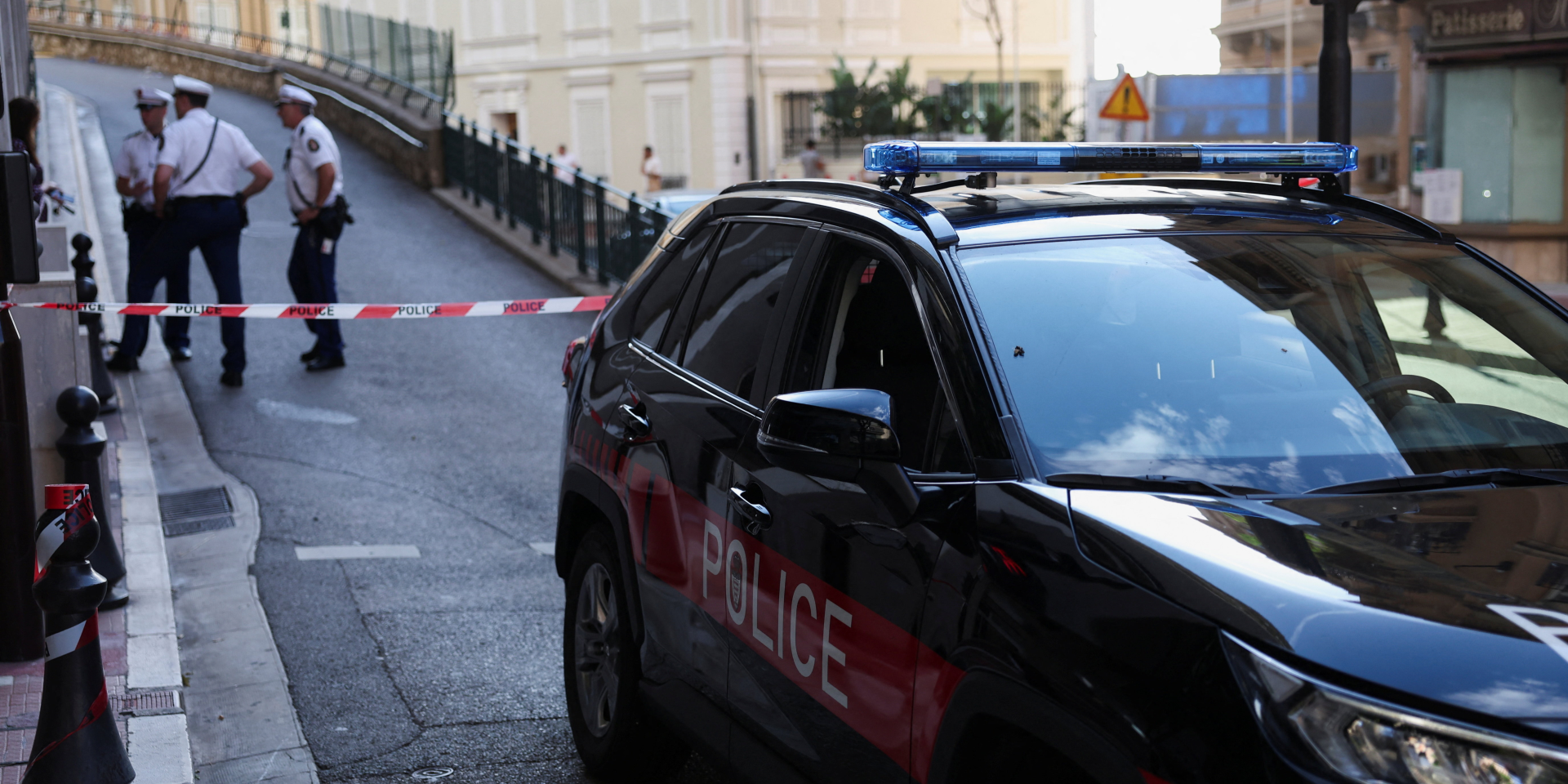 Police hunt for suspect in the attempted assassination of Vadym Yermolaiev (Photo: REUTERS/Alexandre Dimou)