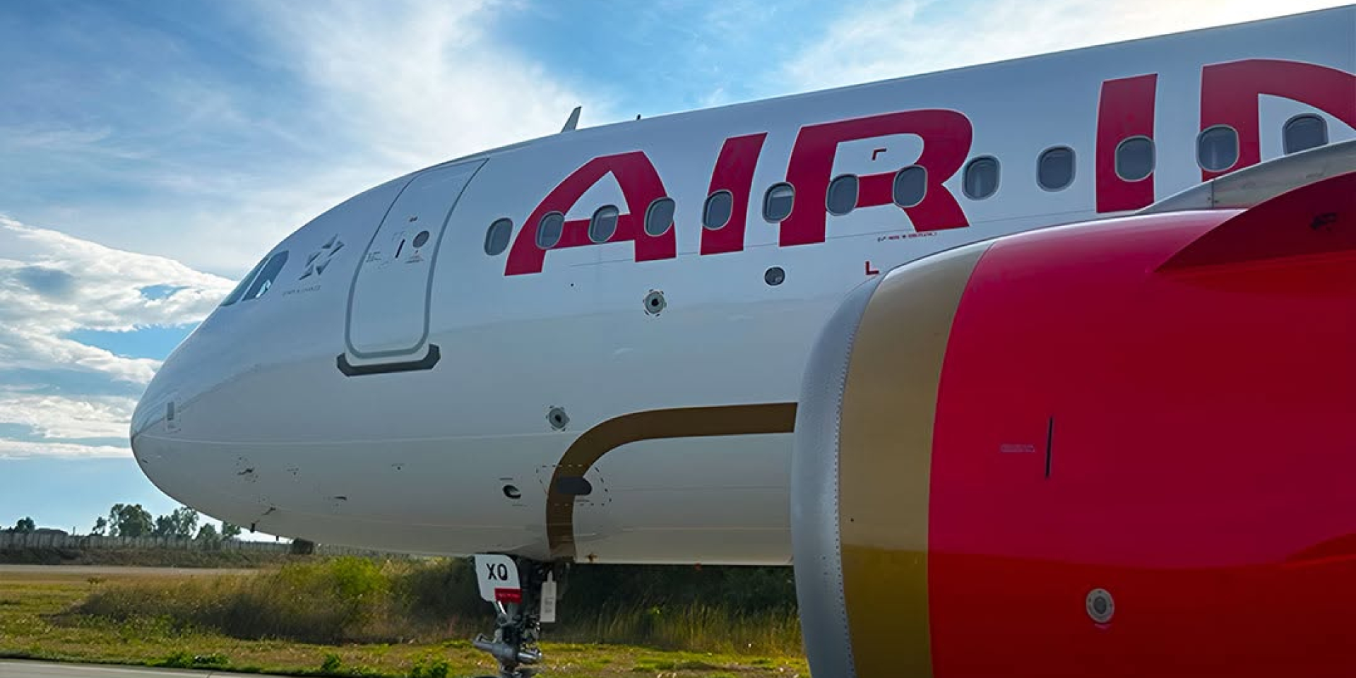 Майже десяток людей постраждали після того, як літак Air India потрапив у&nbsp;турбулентність і різко втратив висоту на&nbsp;90 метрів (Фото: Air India/Facebook)