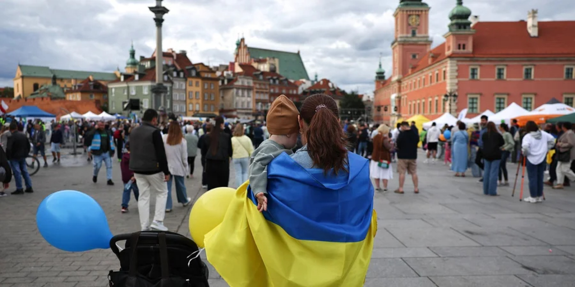 Єврокомісія відреагувала на&nbsp;агресію проти українців у&nbsp;Польщі (Фото: Anadolu via Reuters/Jakub Porzycki)