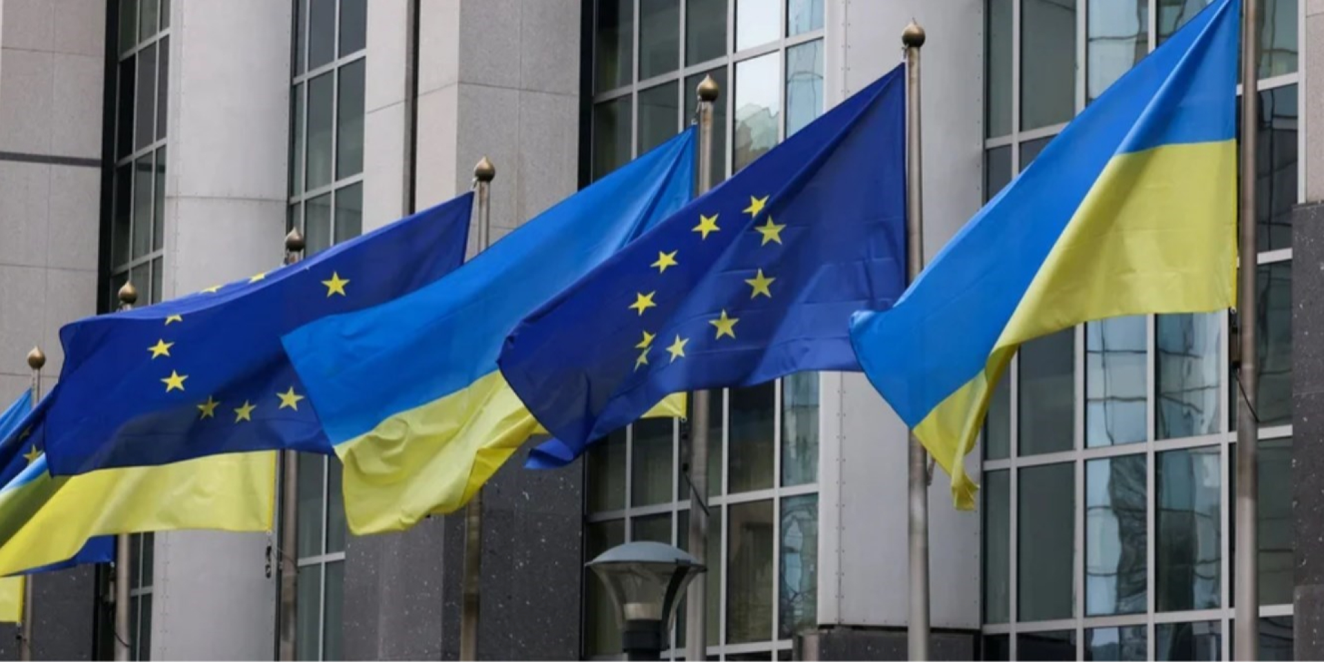 За&nbsp;даними джерел ЗМІ, Угорщині висловила згоду затвердити лише результати скринінгу кластера 3 для Молдови (Фото: REUTERS/Yves Herman/File Photo)