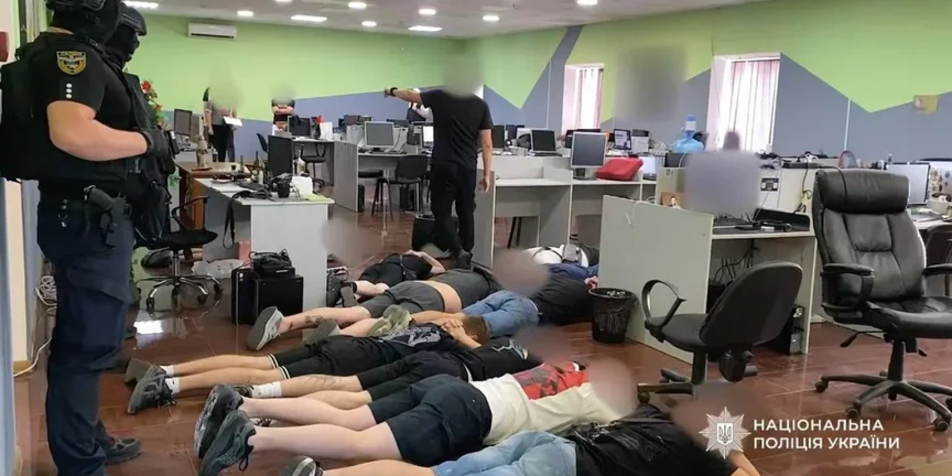 Since the beginning of 2022, at least 18 verdicts have been handed down in Ukraine in cases involving fraudulent call centers (Photo: National Police)