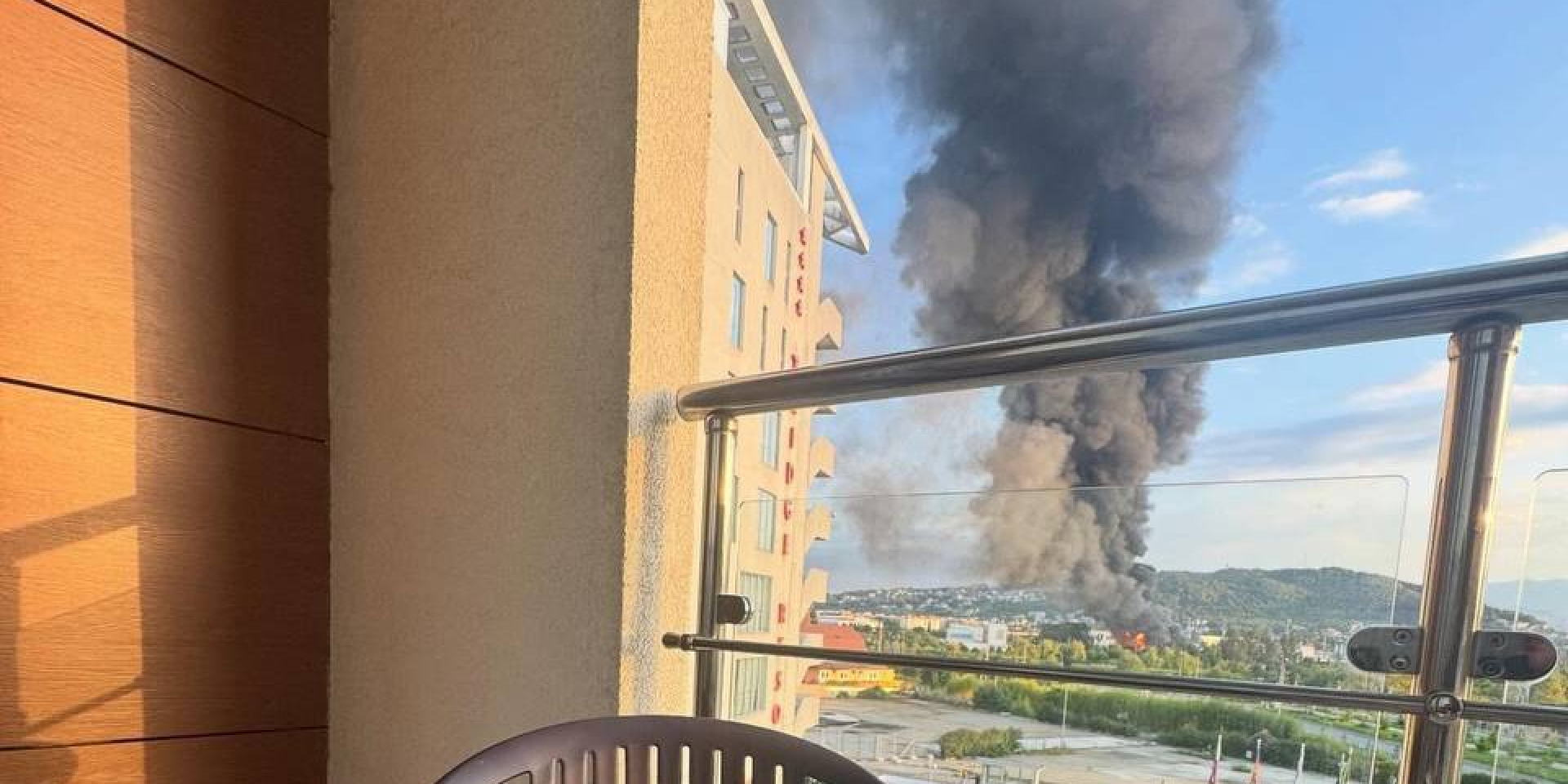 Sochi oil depot fire, Sept. 4 (Photo: Exilenova+ / Telegram)