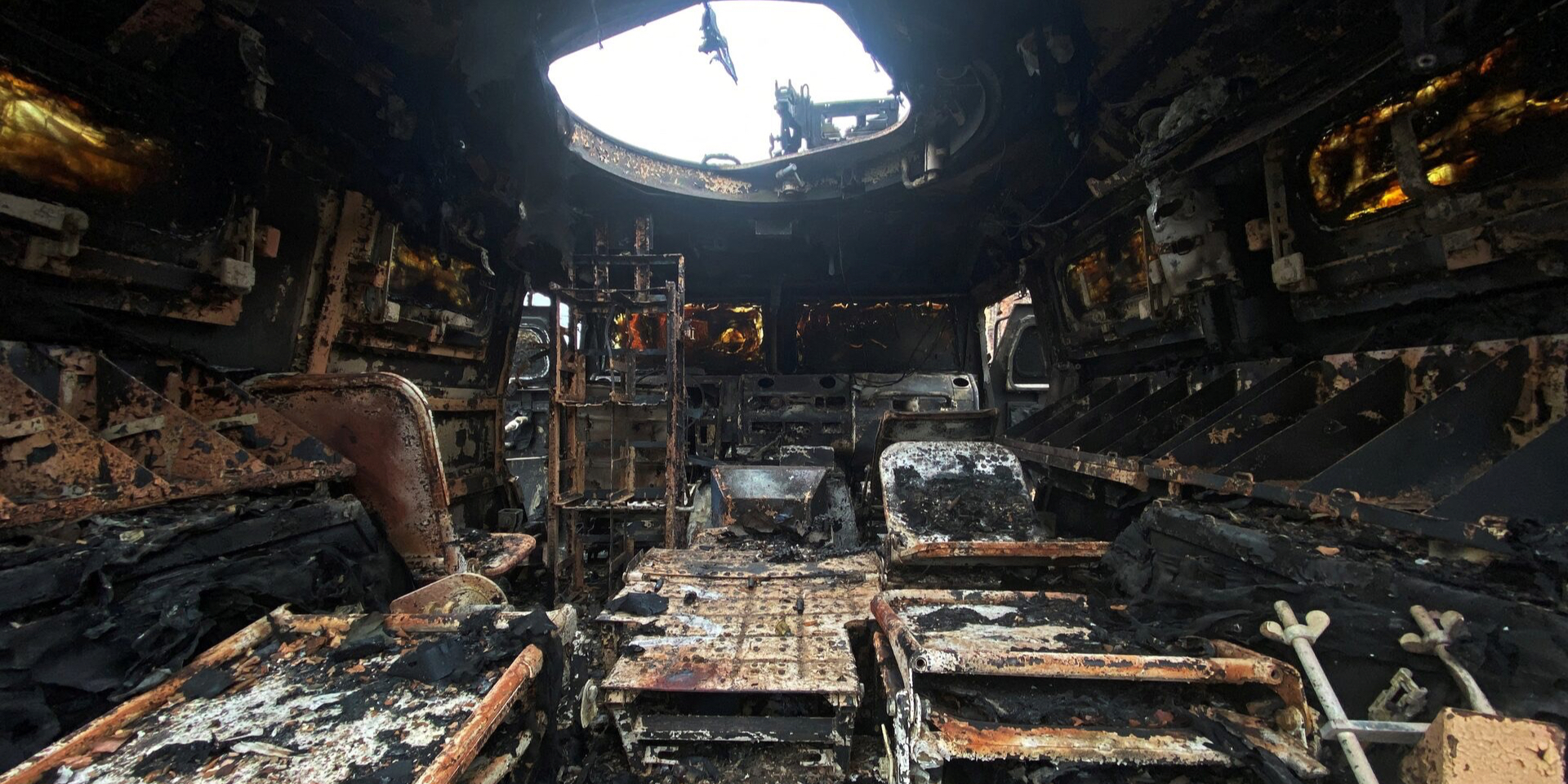 Уничтоженная российская военная техника (Фото: REUTERS/Vitaliy Gnidyi)
