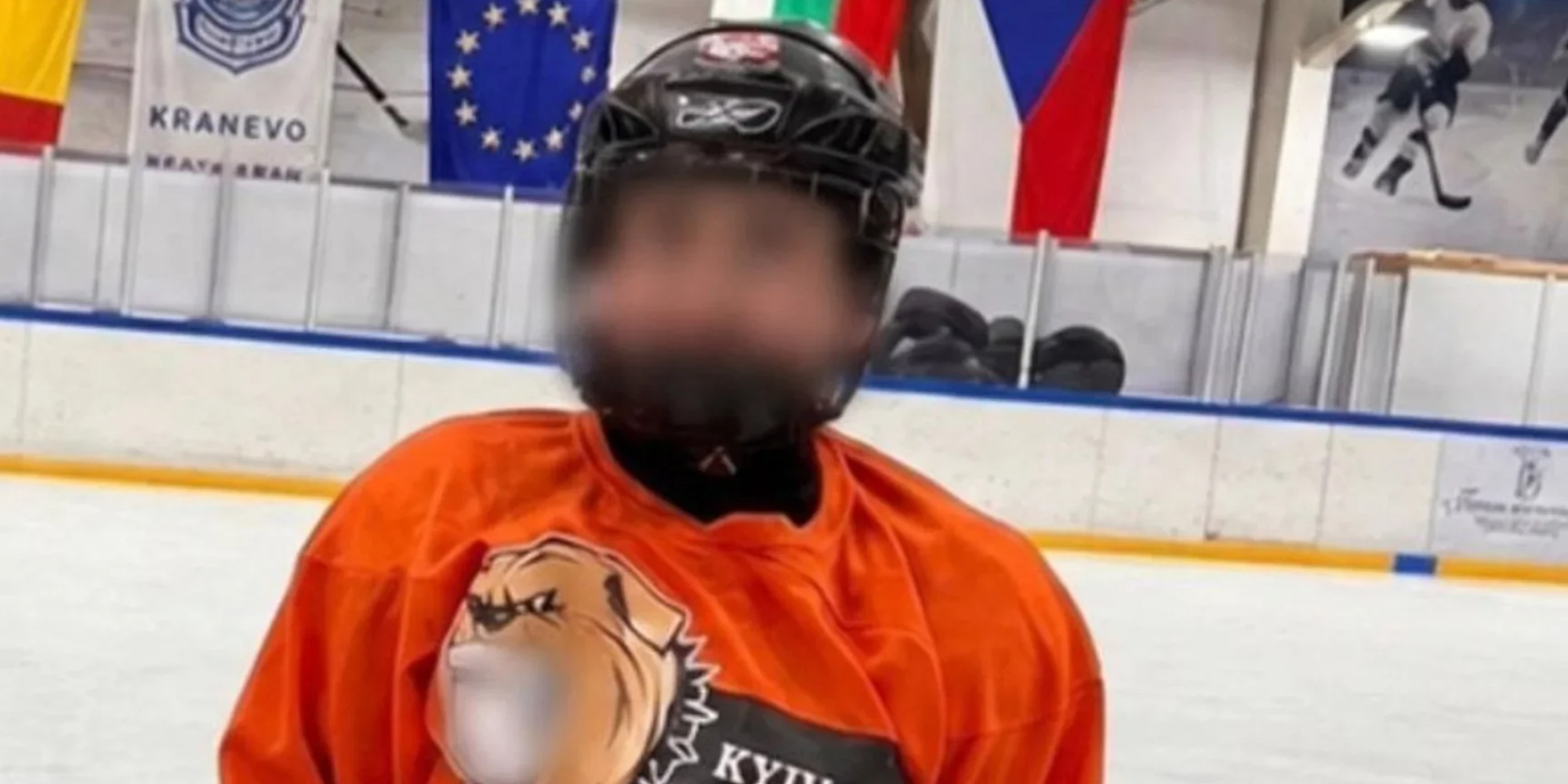 Тимофей играл в&nbsp;хоккей почти год перед поездкой в&nbsp;Болгарию (Фото: Семейный архив / Цензор.НЕТ)