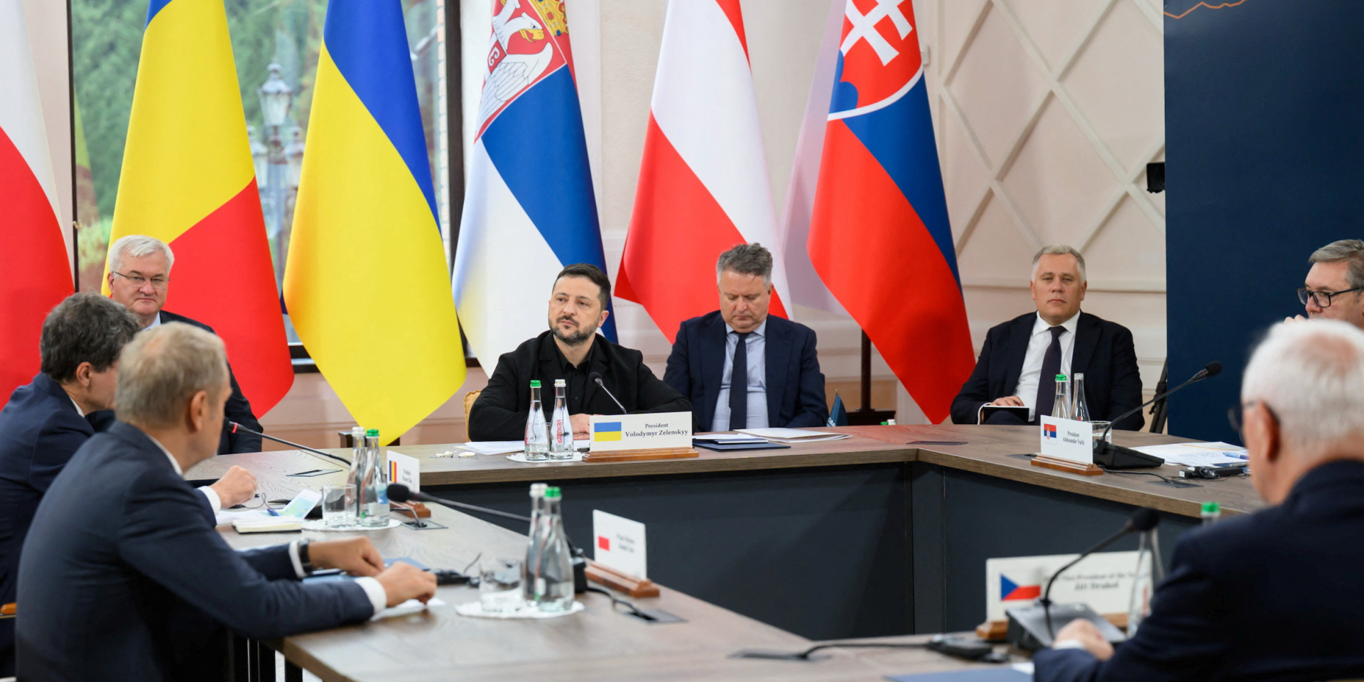 Зеленський також повідомив, що&nbsp;Київ і Будапешт працюють над переліком питань, які раніше порушила угорська сторона (Фото: Ukrainian Presidential Press Service/Handout via REUTERS)