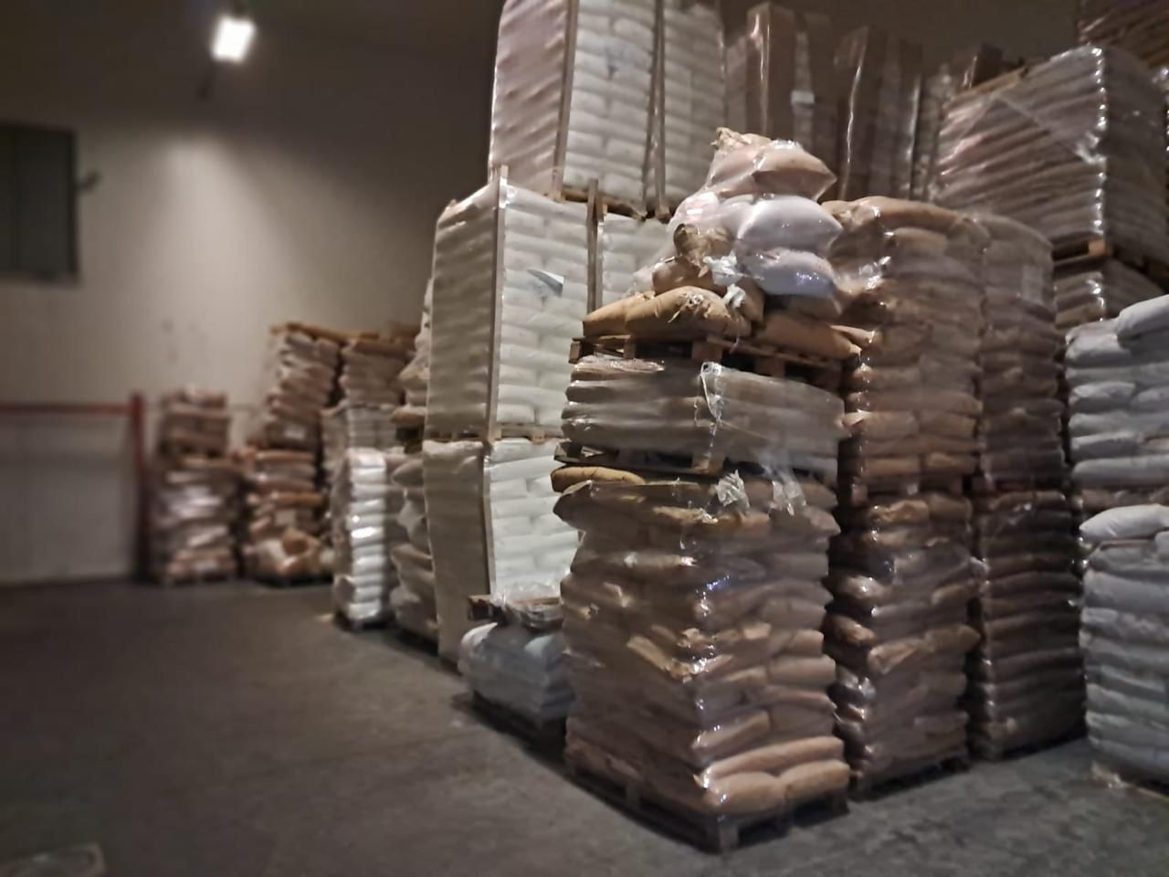 Зіпсована продукція на складах ТОВ Ромерм (Фото: АРМА)