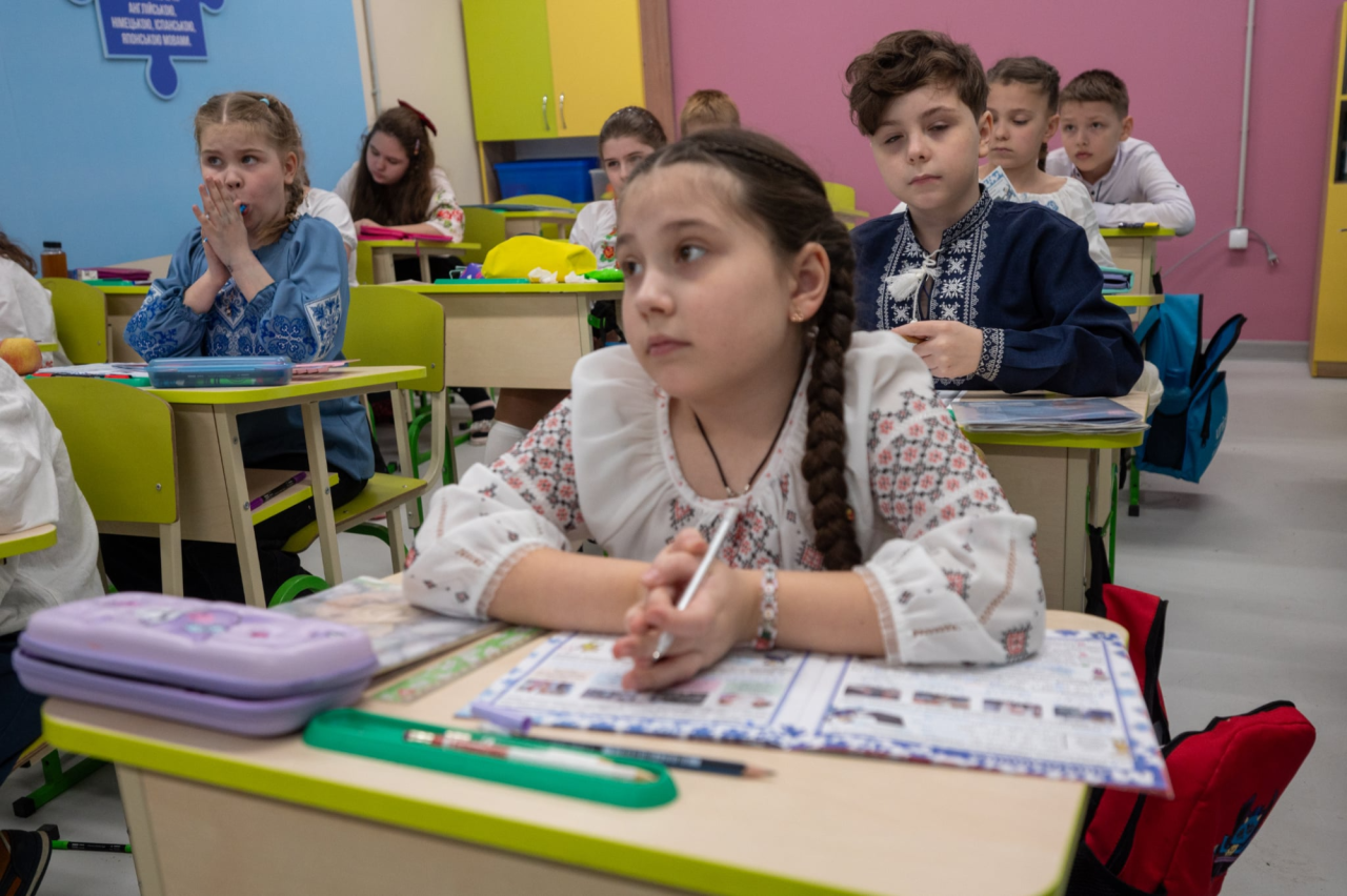 У інтерв'ю NV експертки зазначають, що заборона гаджетів у школах підвищує успішність школярів у навчанні (Фото: Reuters)
