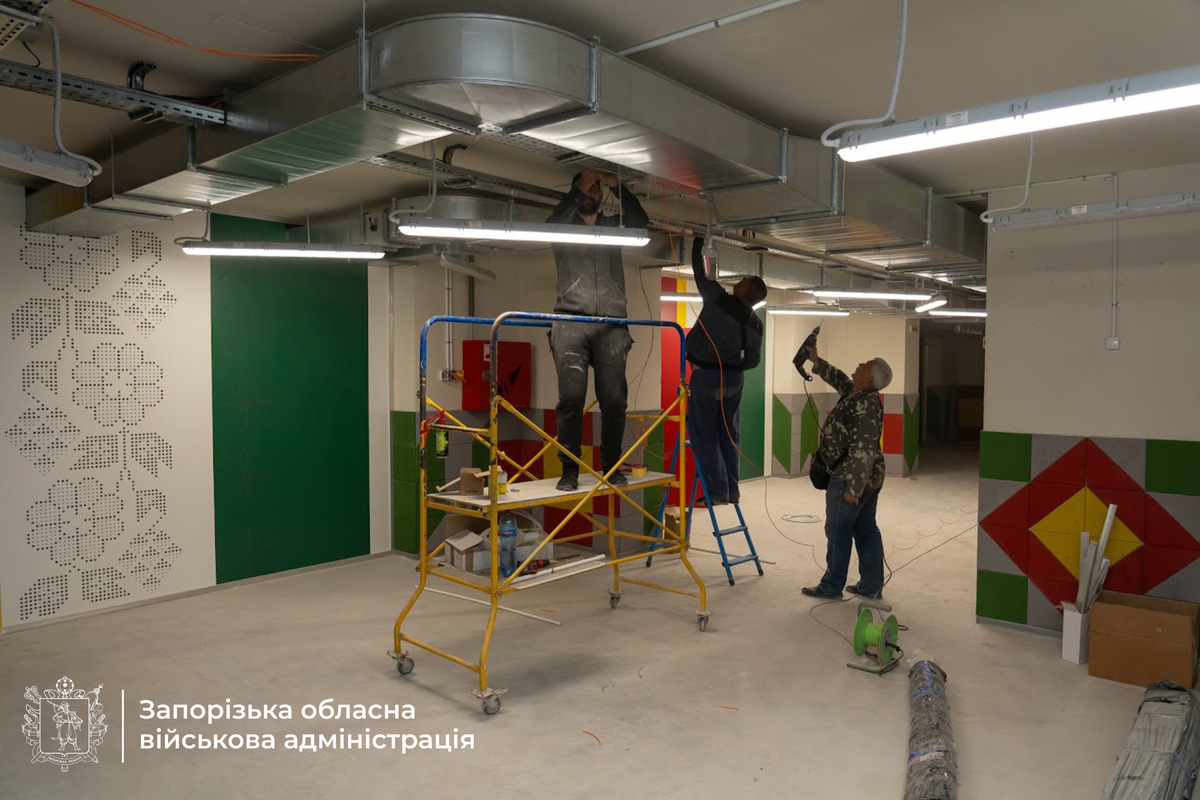 Для того, аби убезпечити дітей під час навчального процесу, в прифронтових містах України будуть підземні школи (Фото: Запорізька ОВА)