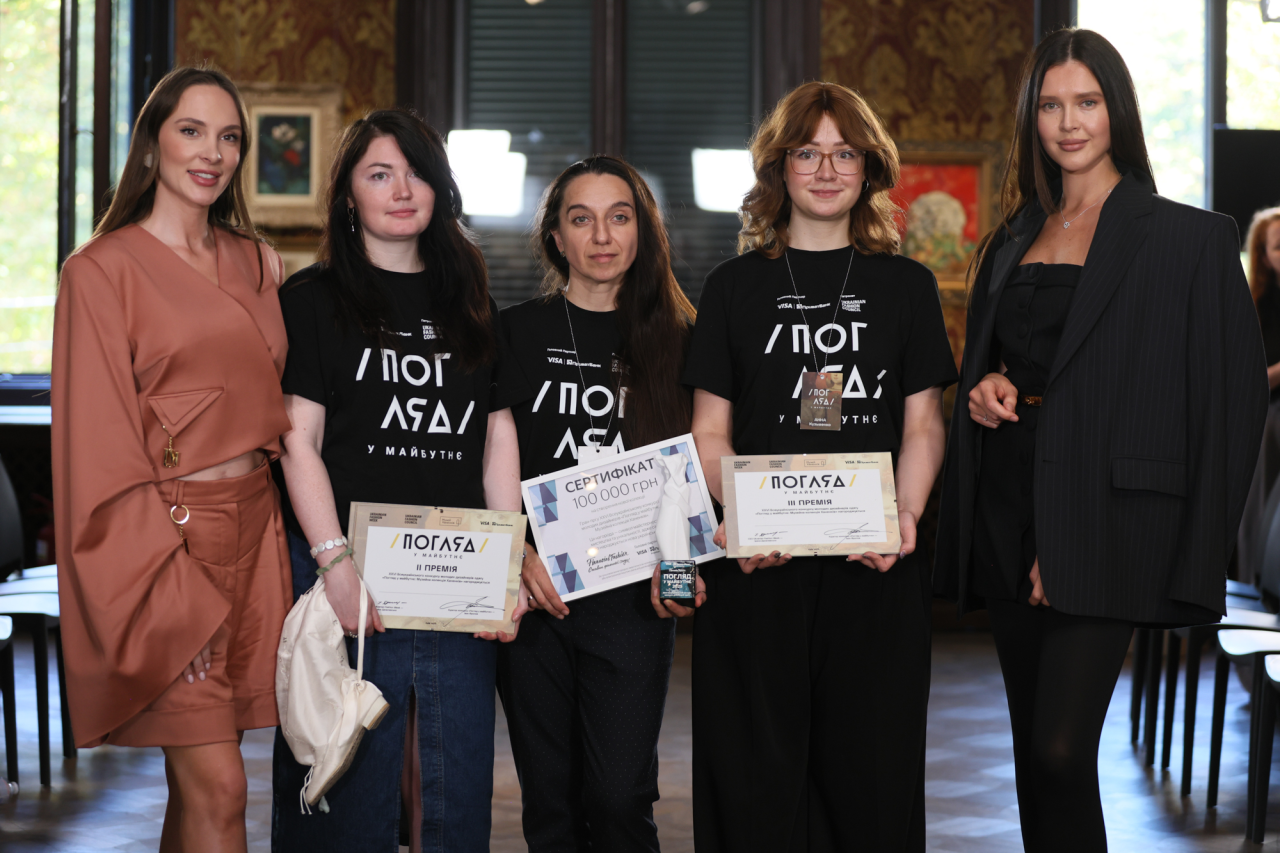 Христиана Гречановская, Надежда Добровольская, Анна Кузьменко (Фото: Андрей Соколов/UFW)