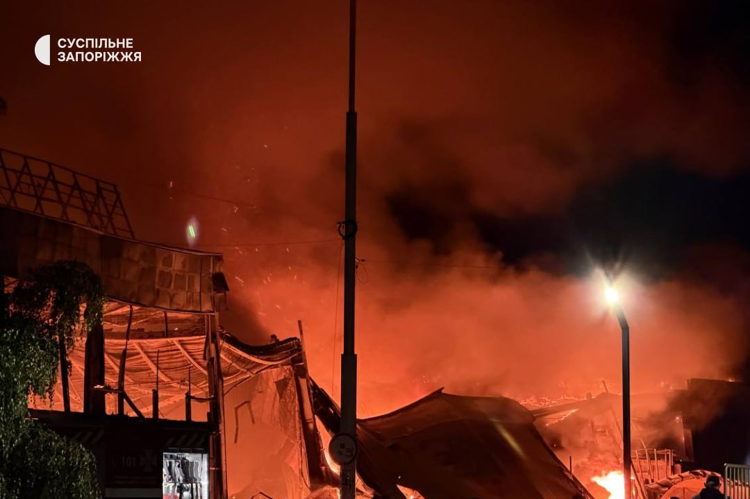 Удар по ТЦ у Запоріжжі 17 вересня 2026 (Фото: Суспільне Запоріжжя)